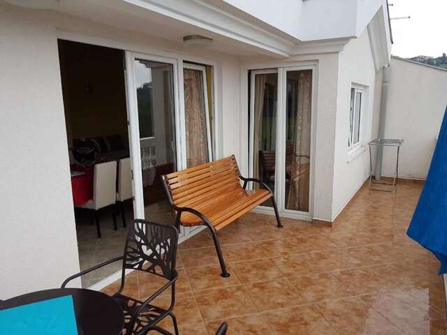 Апартаменты Porodicni apartman Херцег-Нови-22